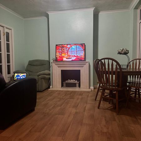Jxb Homes - Lovely And Spacious Rooms Cliftonville 외부 사진